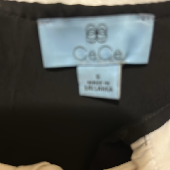 Long  sleeve white collar with tie - Picture 3 of 4